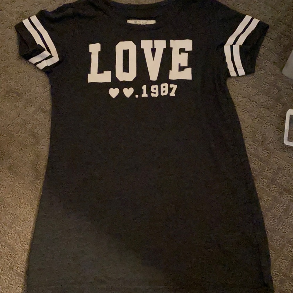 A small love shirt from Reflex!!